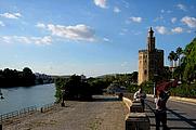 Torre de Oro Torre de Oro