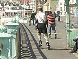 Rollerblading auf der Promenade Rollerblading auf der Promenade