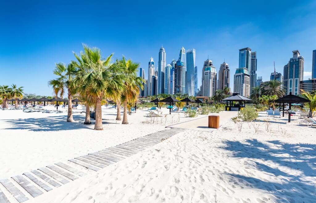 Sprachreisen nach Dubai für Erwachsene Sprachreisen nach Dubai führen Sie mitten hinein in einen spannenden Mix aus Tradition und Moderne.